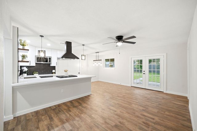 6418 Silver Chalice Drive, Houston, TX 77088