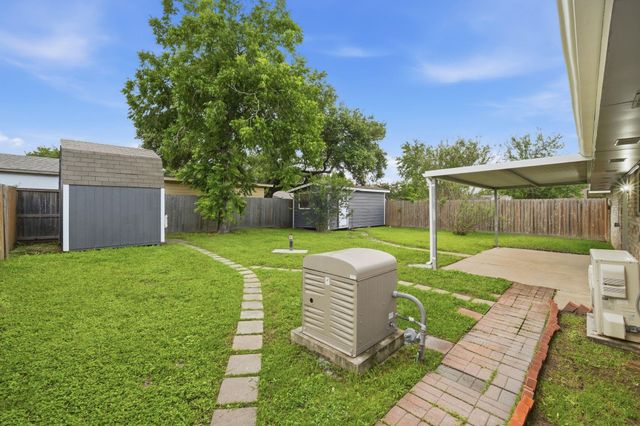 6418 Silver Chalice Drive, Houston, TX 77088