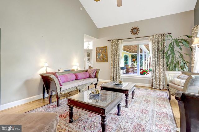 5012 BIRCH LN, Alexandria, VA 22312