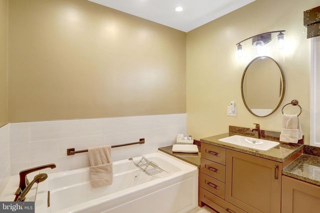 5012 BIRCH LN, Alexandria, VA 22312