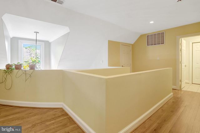 5012 BIRCH LN, Alexandria, VA 22312