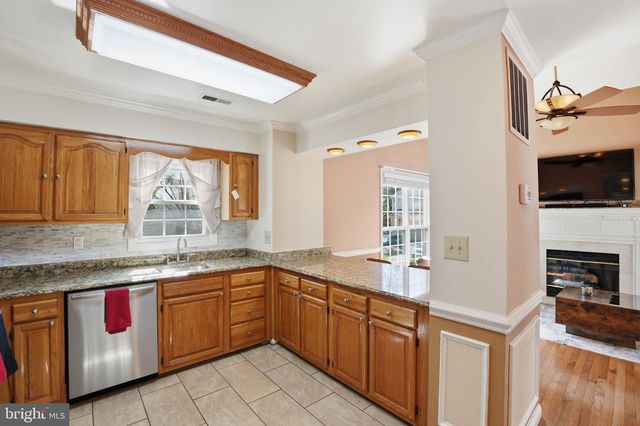 8507 TINDAL SPRINGS DR, Montgomery Village, MD 20886