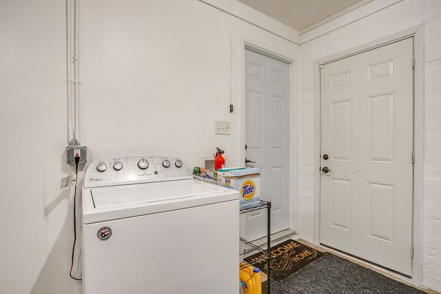 8141 Tumbleweed Trail, White Settlement, TX 76108