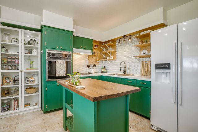 8141 Tumbleweed Trail, White Settlement, TX 76108