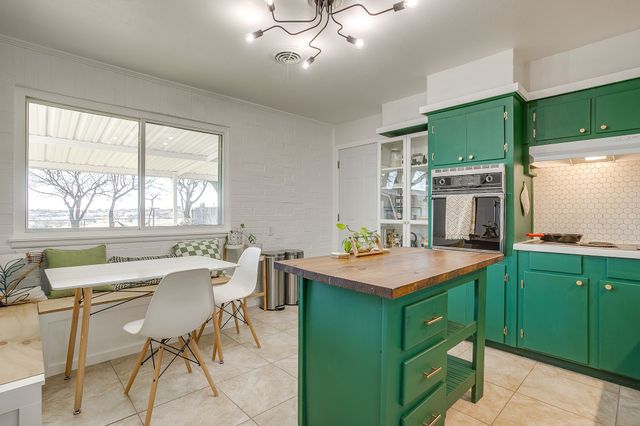 8141 Tumbleweed Trail, White Settlement, TX 76108