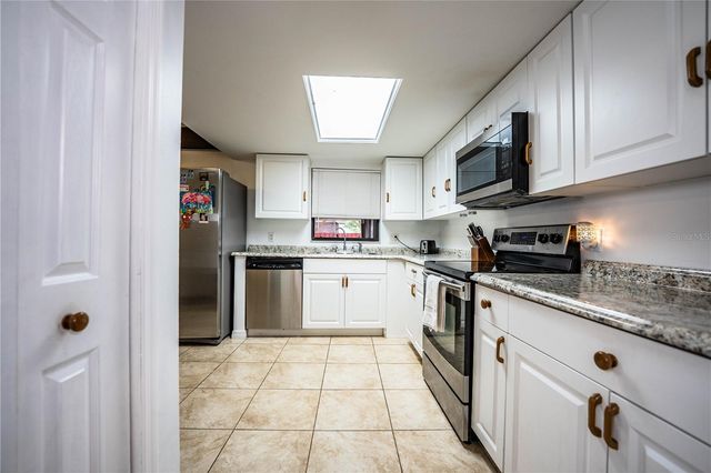 207 24TH COURT SW, Winter Haven, FL 33880