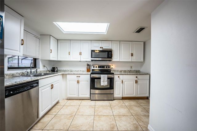 207 24TH COURT SW, Winter Haven, FL 33880