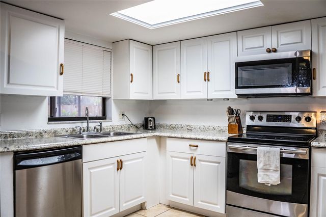 207 24TH COURT SW, Winter Haven, FL 33880