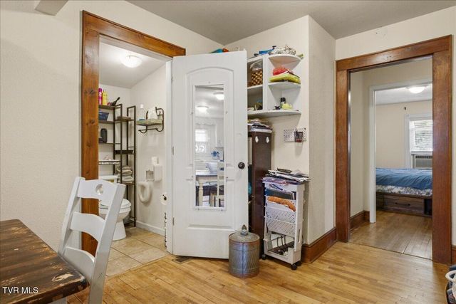 406 Hill Drive, Bristol, VA 24201