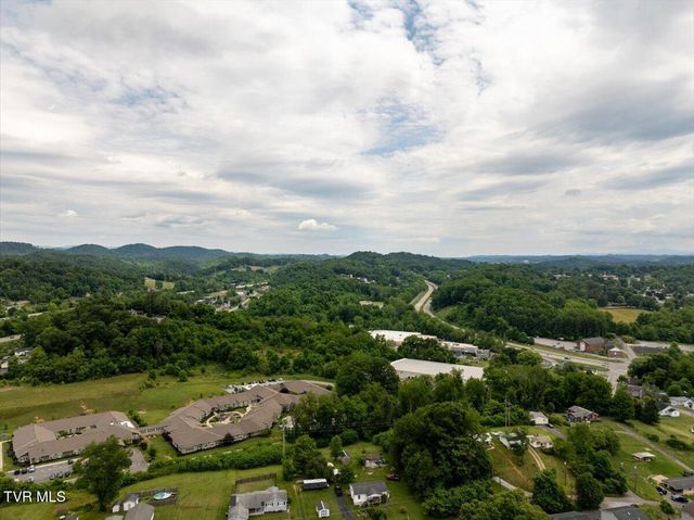406 Hill Drive, Bristol, VA 24201