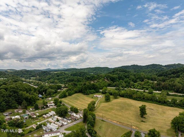 406 Hill Drive, Bristol, VA 24201