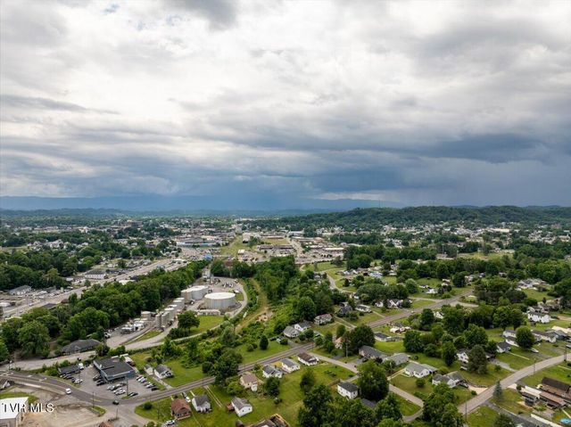 406 Hill Drive, Bristol, VA 24201