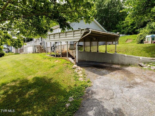 406 Hill Drive, Bristol, VA 24201