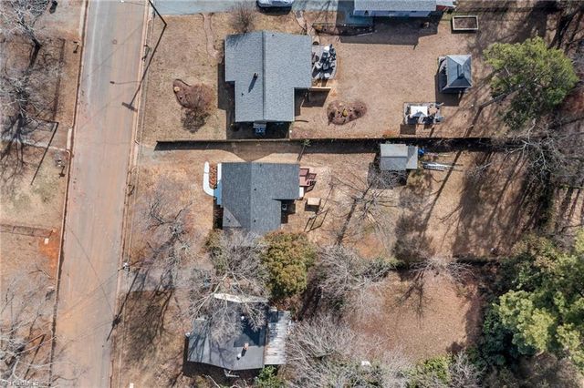 915 Turrentine Street, Burlington, NC 27215