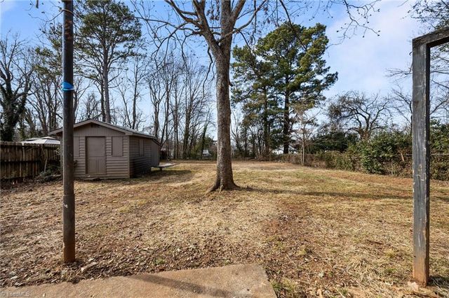 915 Turrentine Street, Burlington, NC 27215