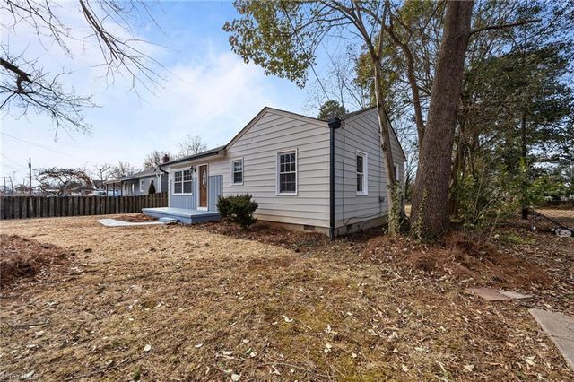 915 Turrentine Street, Burlington, NC 27215