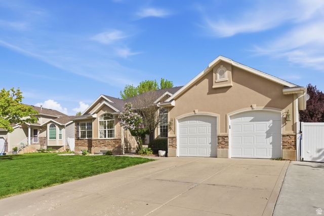 336 W 1775 N, North Ogden, UT 84414