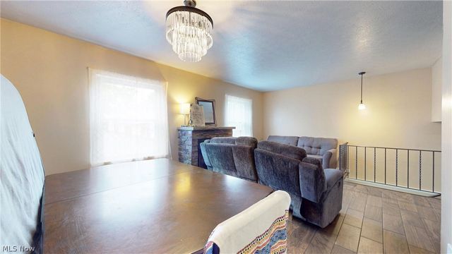 10540 Ravenna Road 14, Twinsburg, OH 44087