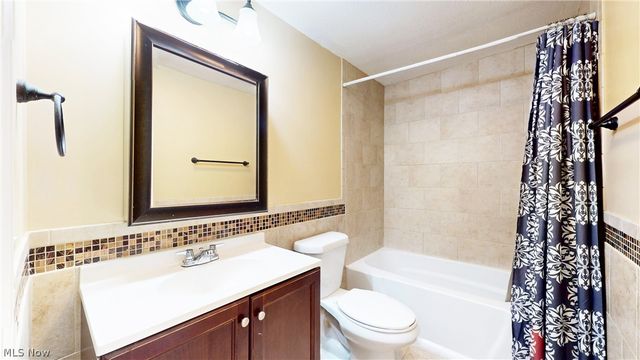 10540 Ravenna Road 14, Twinsburg, OH 44087
