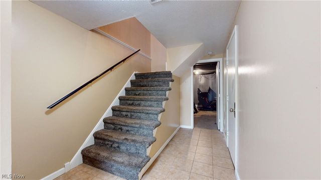 10540 Ravenna Road 14, Twinsburg, OH 44087