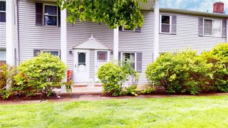 10540 Ravenna Road 14, Twinsburg, OH 44087