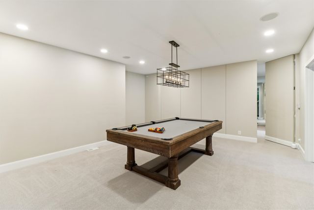 3700 Hidden Creek Drive, West Des Moines, IA 50265