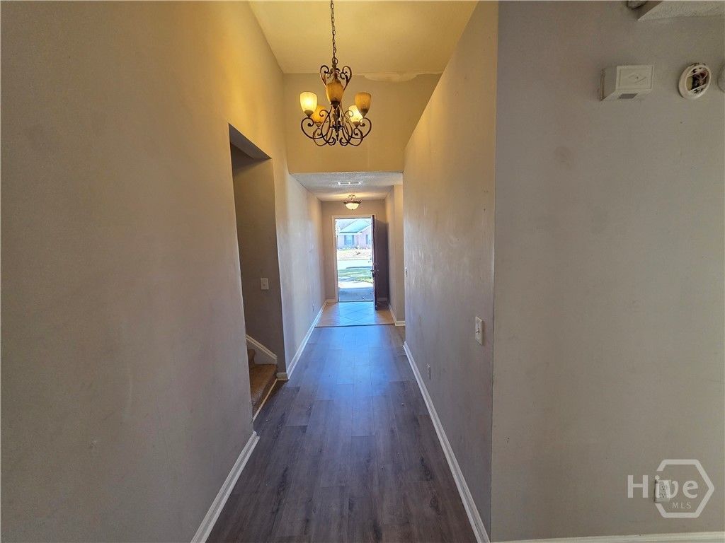 Image 16 of property listing at 30 Escapade Lane, Savannah, GA 31405