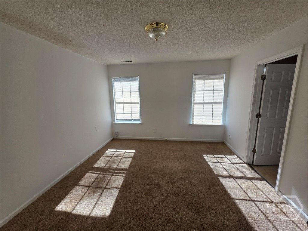 Image 18 of property listing at 30 Escapade Lane, Savannah, GA 31405