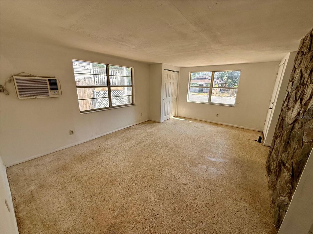 Image 9 of property listing at 1134 ENGMAN STREET, Clearwater, FL 33755