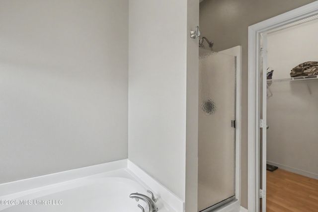 1564 Applewood Court, Biloxi, MS 39532