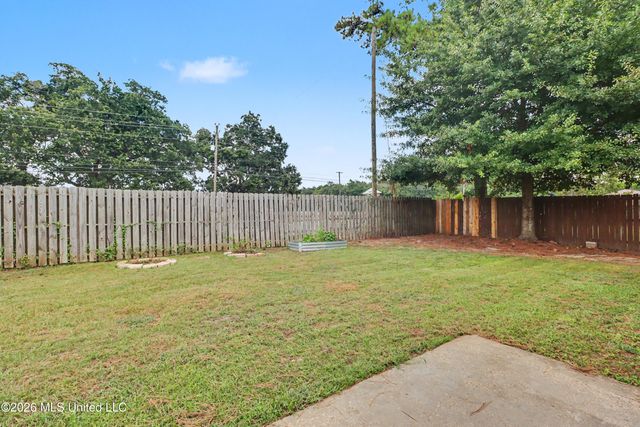 1564 Applewood Court, Biloxi, MS 39532