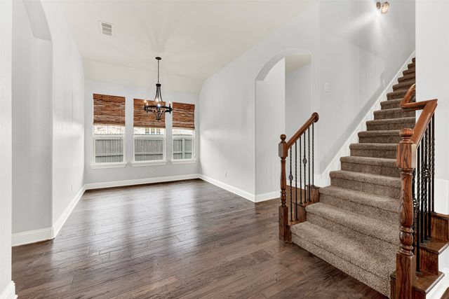 1104 Killian Drive, Mansfield, TX 76063