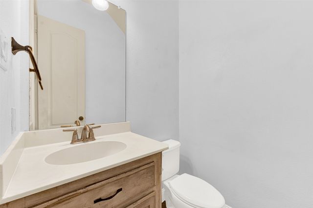 1104 Killian Drive, Mansfield, TX 76063