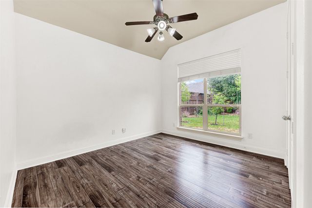 1104 Killian Drive, Mansfield, TX 76063