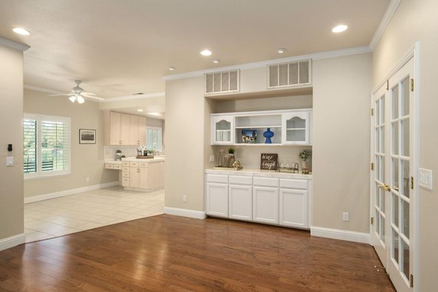 2888 W Kensington Lane, Fresno, CA 93711