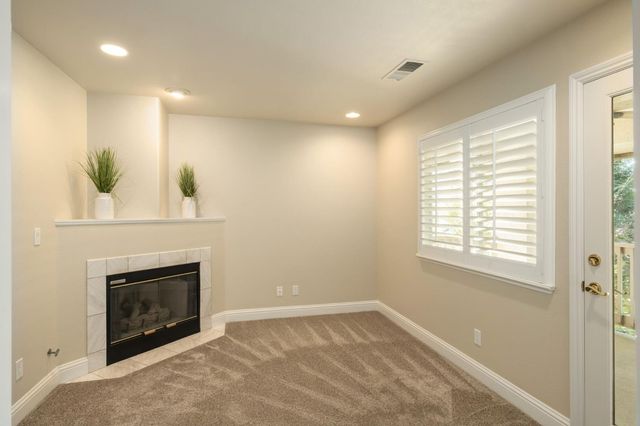 2888 W Kensington Lane, Fresno, CA 93711
