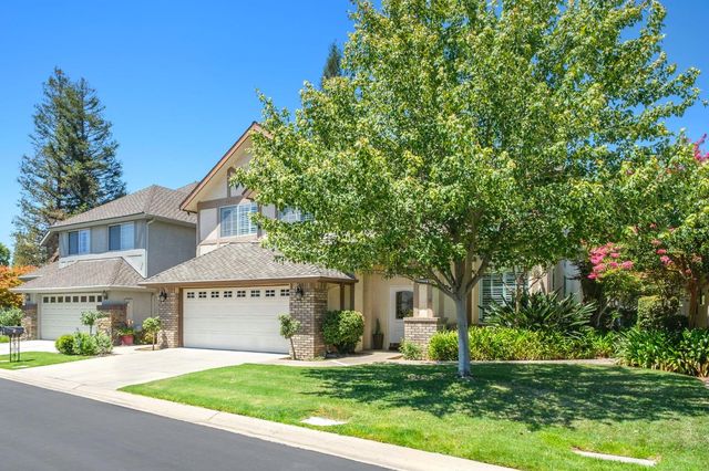 2888 W Kensington Lane, Fresno, CA 93711