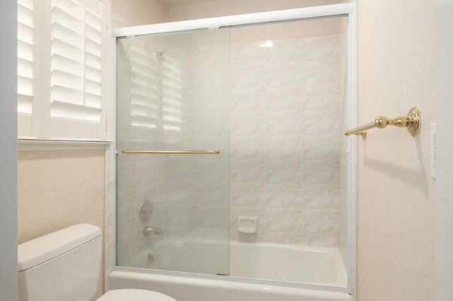 2888 W Kensington Lane, Fresno, CA 93711