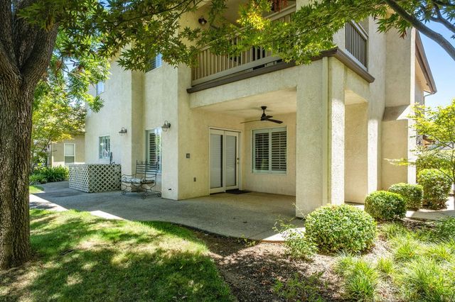 2888 W Kensington Lane, Fresno, CA 93711