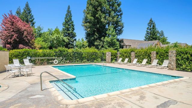 2888 W Kensington Lane, Fresno, CA 93711