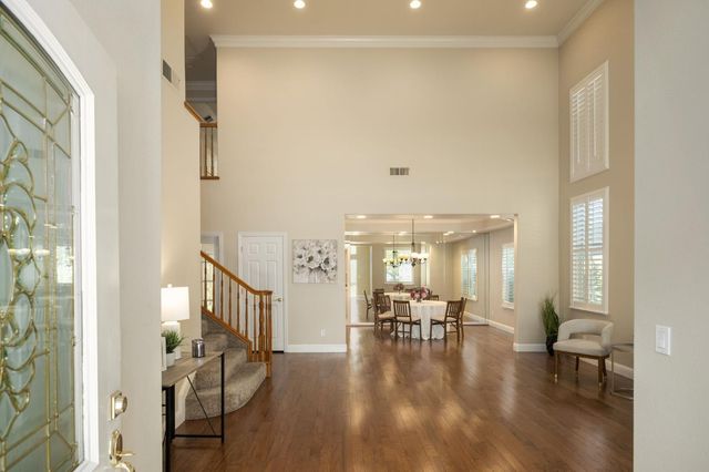 2888 W Kensington Lane, Fresno, CA 93711