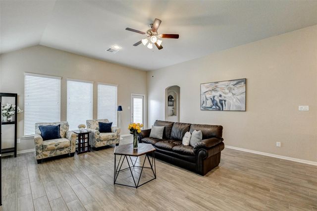 5318 Madeline Grace Drive, Brookshire, TX 77423