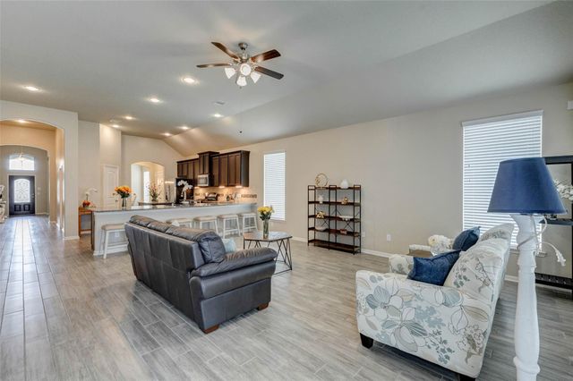 5318 Madeline Grace Drive, Brookshire, TX 77423