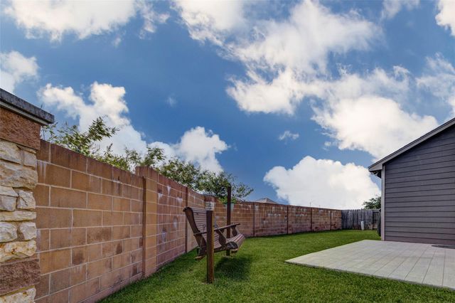 5318 Madeline Grace Drive, Brookshire, TX 77423