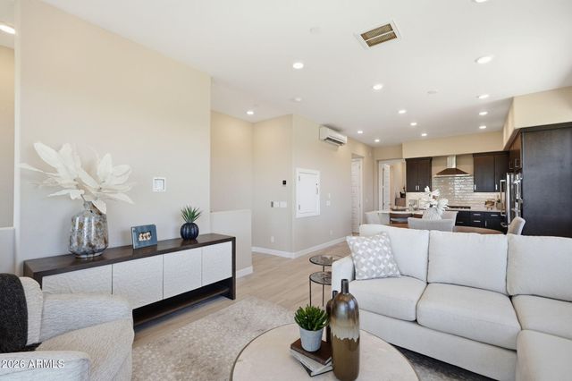 36451 N La Casa Drive 11, Queen Creek, AZ 85140