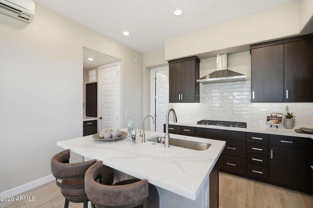 36451 N La Casa Drive 11, Queen Creek, AZ 85140