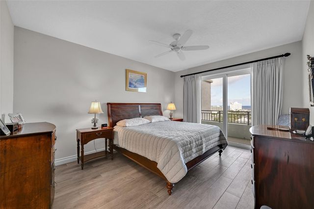 2880 NE 14th Street Causeway 1004, Pompano Beach, FL 33062