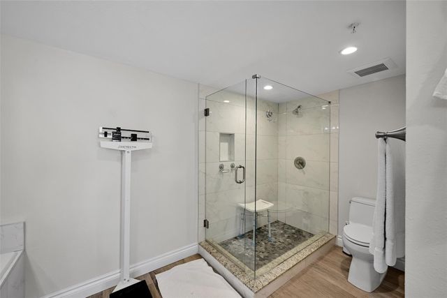 2880 NE 14th Street Causeway 1004, Pompano Beach, FL 33062