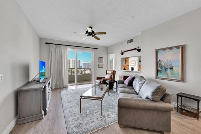 2880 NE 14th Street Causeway 1004, Pompano Beach, FL 33062