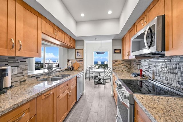 2880 NE 14th Street Causeway 1004, Pompano Beach, FL 33062